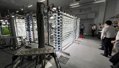 イ チューブ式の微細藻類培養施設